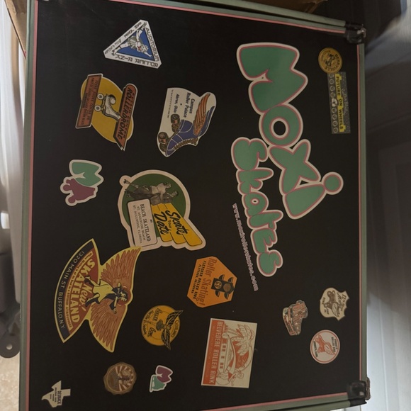 Moxie Jungle Leopard/Pink.Med. Skates - Picture 4 of 5